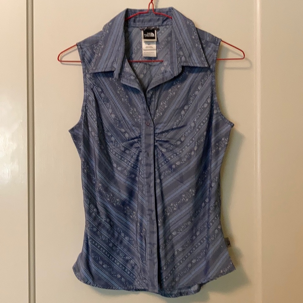 The North Face Summer Blue top S P